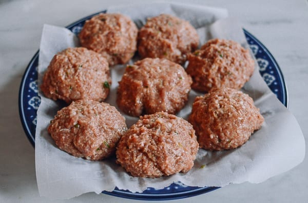 8 Raw Lion's Head Meatballs, jcghk.dfhdjkvfj.cf