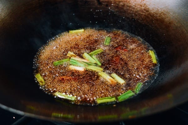 Making sauce to braise gluten balls, jcghk.dfhdjkvfj.cf
