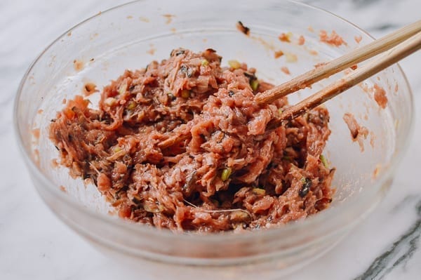 Meat filling with added cooked shiitake mushrooms, jcghk.dfhdjkvfj.cf