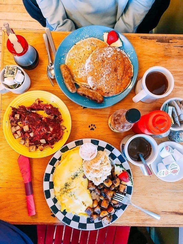 Breakfast at 2 Cats, jcghk.dfhdjkvfj.cf