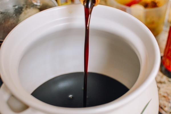 Adding vinegar to pot, jcghk.dfhdjkvfj.cf