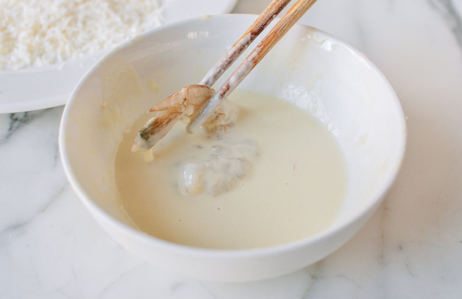 Dipping shrimp in batter, jcghk.dfhdjkvfj.cf