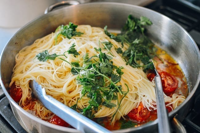 Tossing together slow roasted tomato pasta, jcghk.dfhdjkvfj.cf