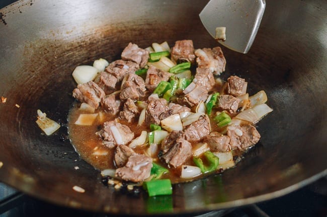 Simmering pork ribs in black bean sauce, jcghk.dfhdjkvfj.cf