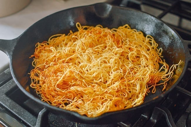Flipping pan-fried noodles, jcghk.dfhdjkvfj.cf