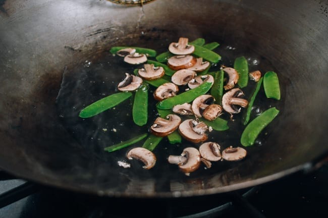 Blanching snap peas and mushrooms, jcghk.dfhdjkvfj.cf