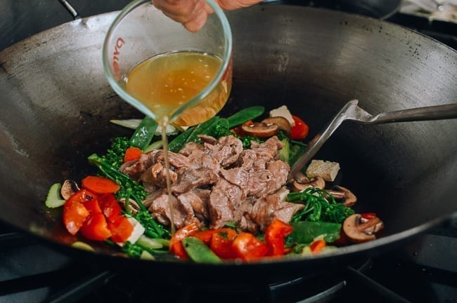 Adding stir-fry sauce, jcghk.dfhdjkvfj.cf