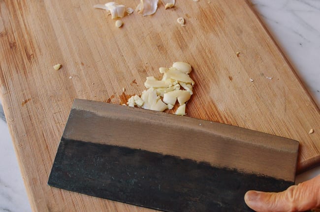 Smashing garlic, jcghk.dfhdjkvfj.cf