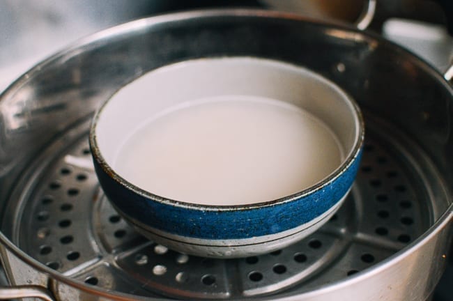 Rice and water in steamer, jcghk.dfhdjkvfj.cf