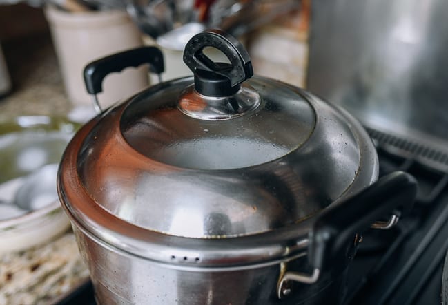 Steamer with lid on, jcghk.dfhdjkvfj.cf