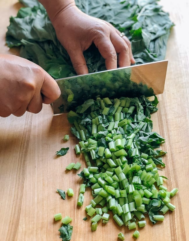 Chopping kale greens, jcghk.dfhdjkvfj.cf