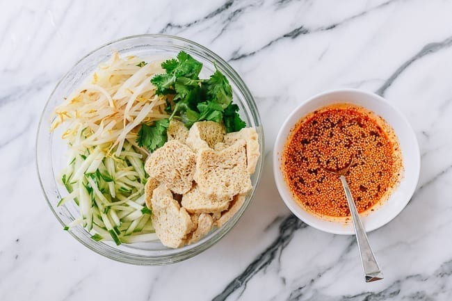 Liangpi noodles, mix-ins, and sauce, jcghk.dfhdjkvfj.cf