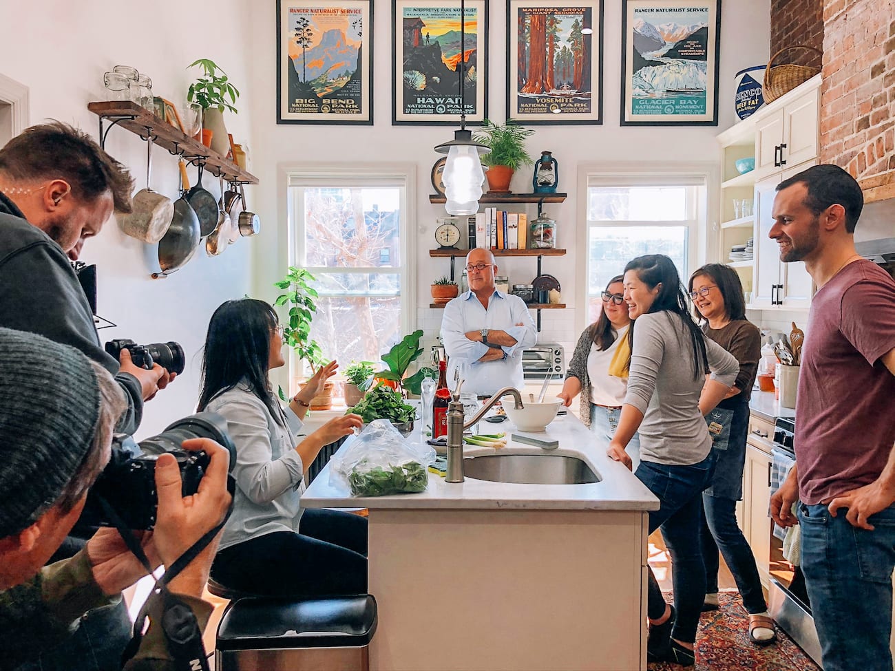 The Woks of Life with Andrew Zimmern, jcghk.dfhdjkvfj.cf