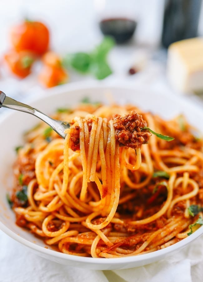 Forkful of spaghetti with meat sauce, jcghk.dfhdjkvfj.cf