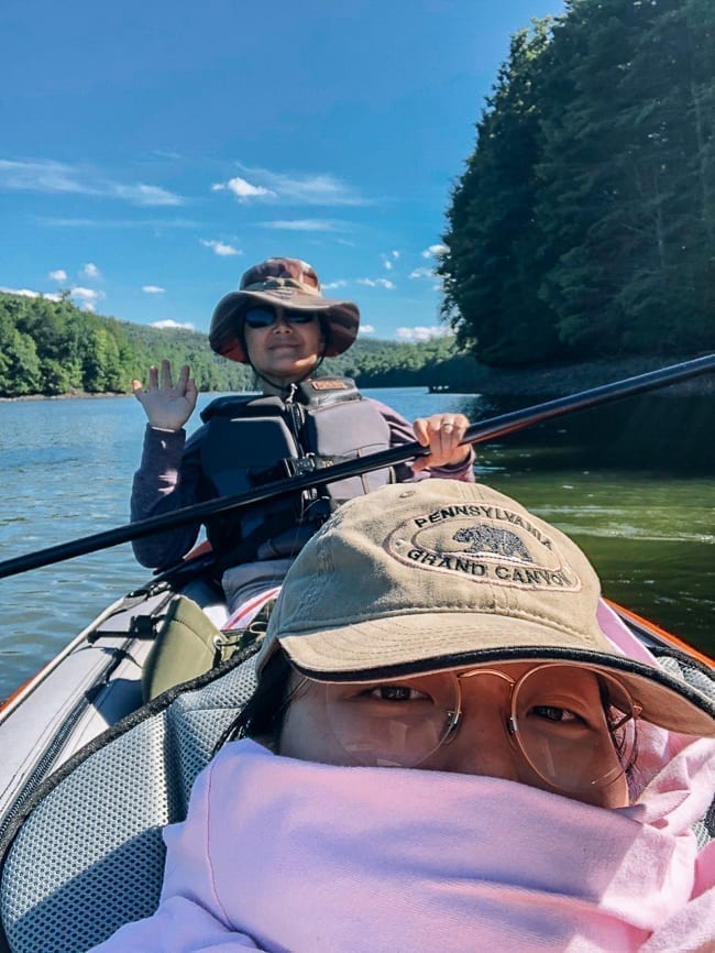 Kaitlin and Judy Kayaking on a reservoir, jcghk.dfhdjkvfj.cf