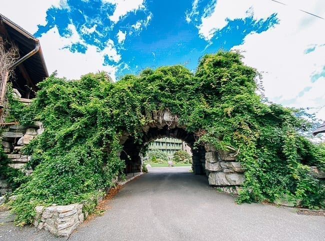 Mohonk Mountain House archway, jcghk.dfhdjkvfj.cf