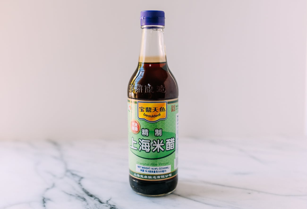Bottle of Shanghai rice vinegar, jcghk.dfhdjkvfj.cf