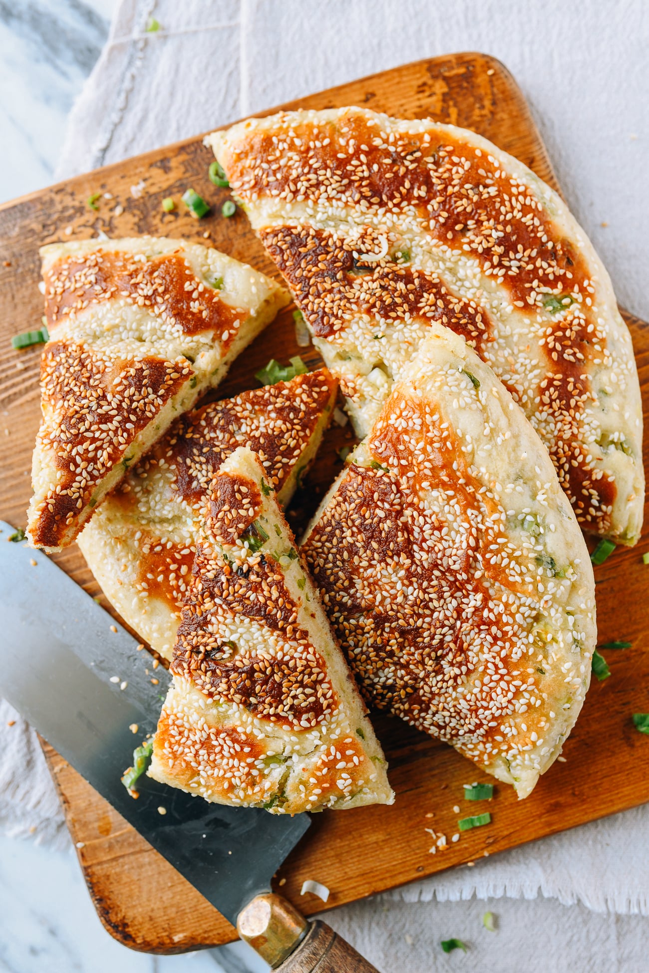 Shanghai Scallion Flatbread (上海羌饼)