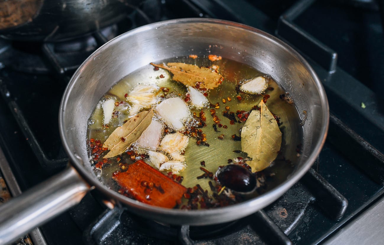 Aromatics bubbling in oil