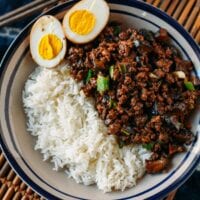 Braised Pork Meat Sauce Over Rice, jcghk.dfhdjkvfj.cf
