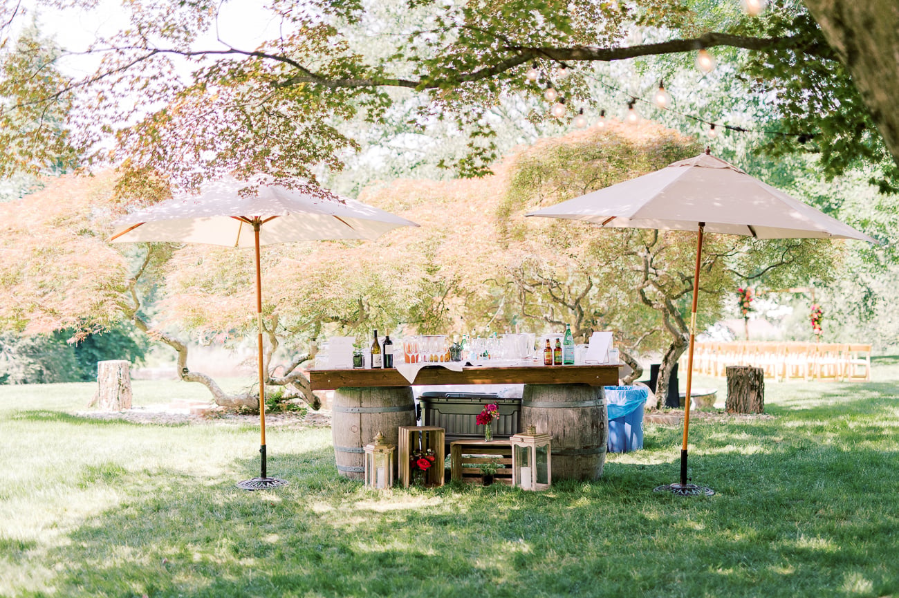 Wedding bar