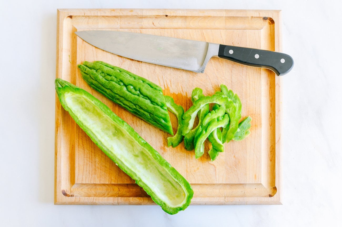 slicing bitter melons