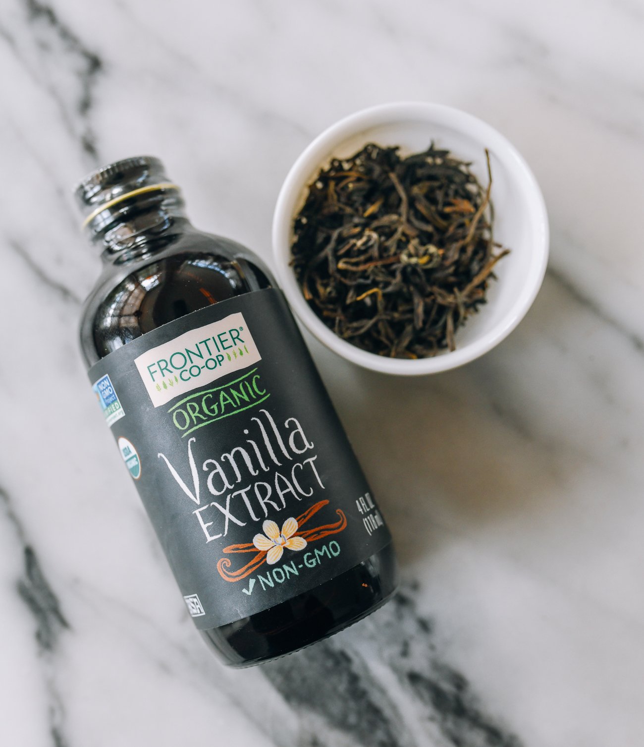 vanilla extract and jasmine tea