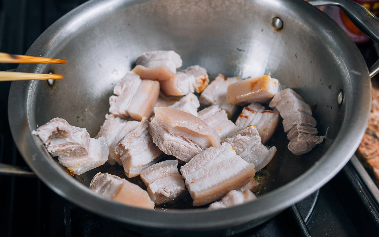 browning pork belly in pot
