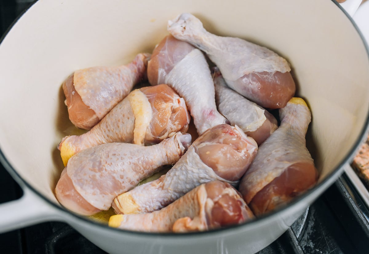 searing chicken legs in pot