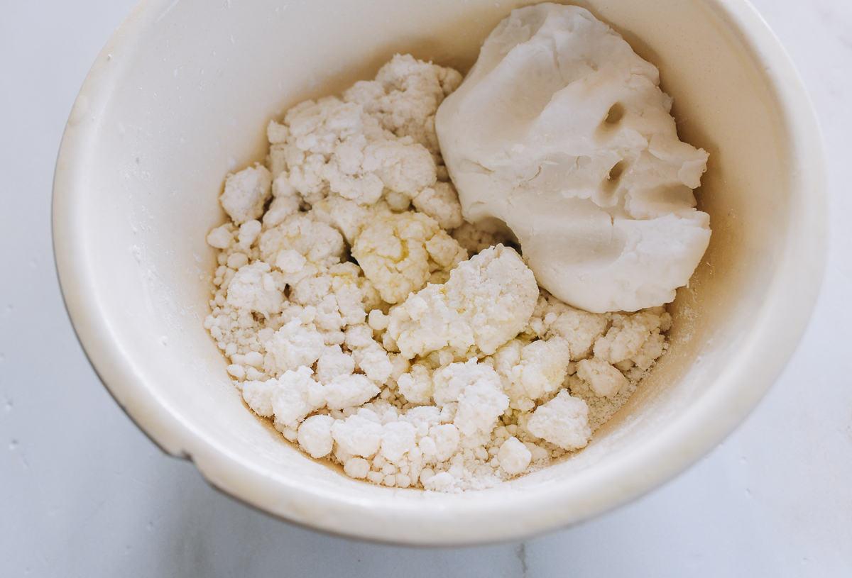 mixing wheat starch dough with glutinous flour dough