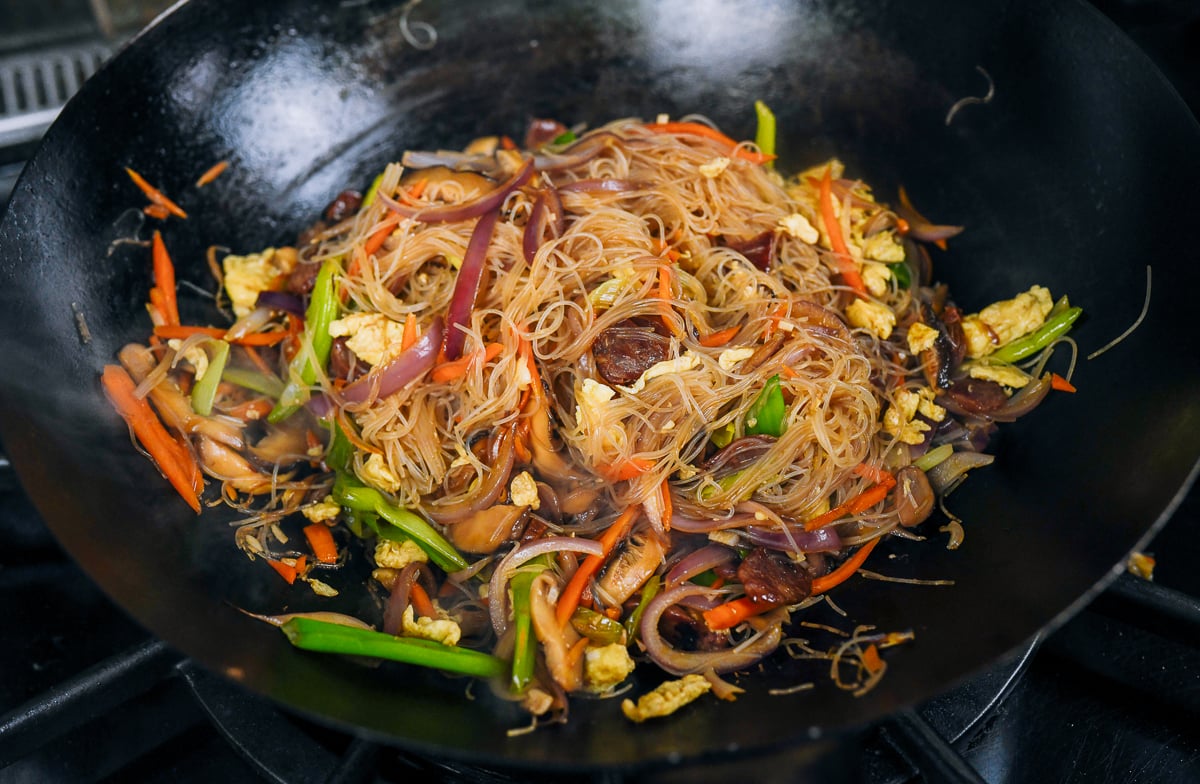 stir-fried mei fun noodles with lap cheong