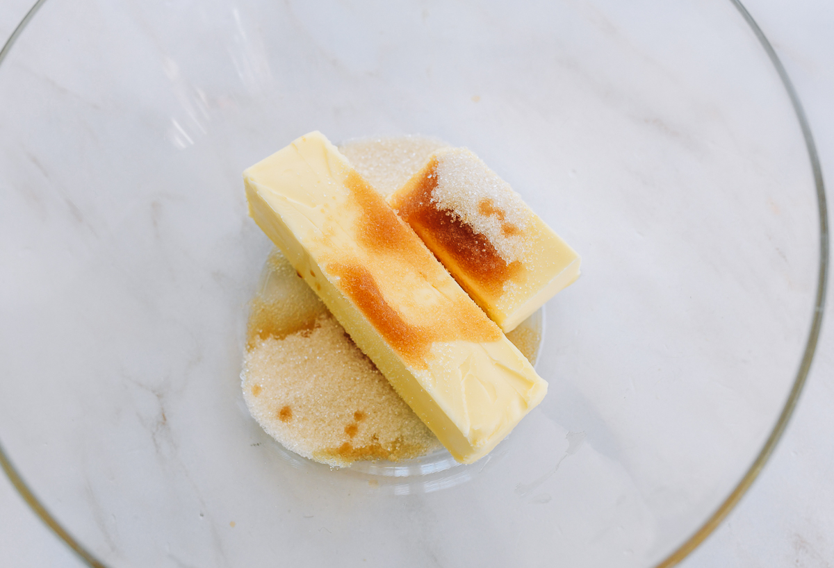 butter, sugar, and vanilla in glass bowl