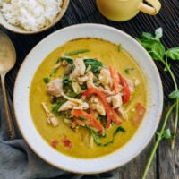 Thai green curry chicken